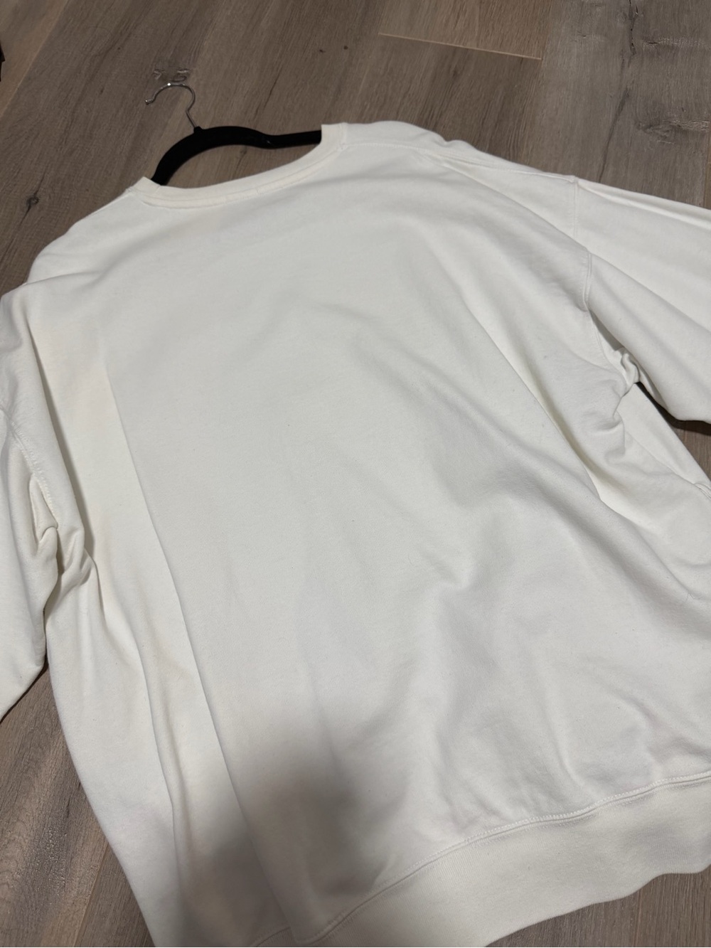 Oversized BRANDY MELVILLE Crewneck - Picture 6 of 6